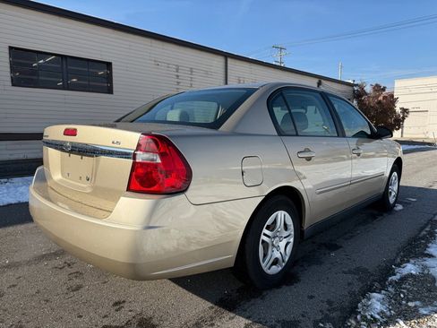 Used 2006 Chevrolet Malibu LS image 3