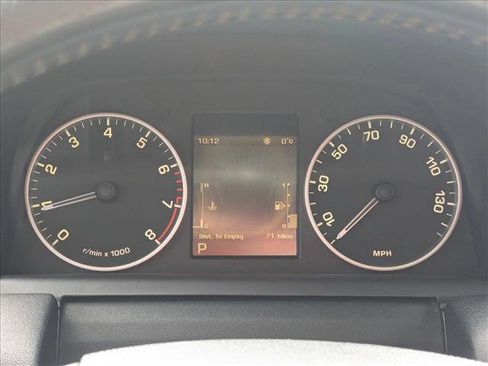 Used 2011 Land Rover Range Rover Sport HSE image 10