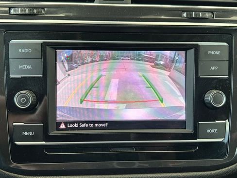 Used 2023 Volkswagen Tiguan S FWD image 14