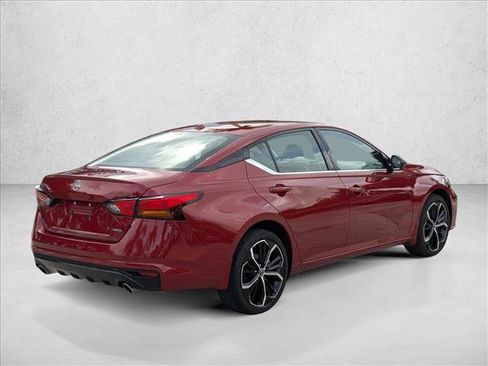 Certified 2025 Nissan Altima 2.5 SR AWD/4WD image 5