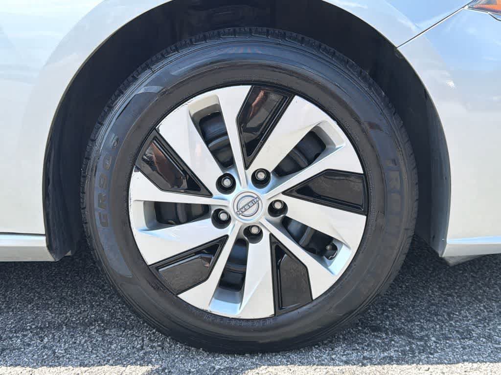Used 2023 Nissan Altima 2.5 S FWD image 12