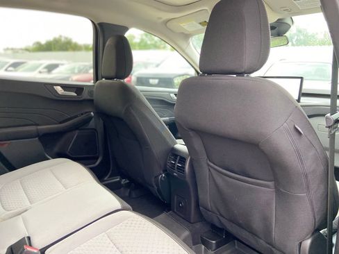Used 2023 Ford Escape Active w/ Tech Pack #2 FWD image 23