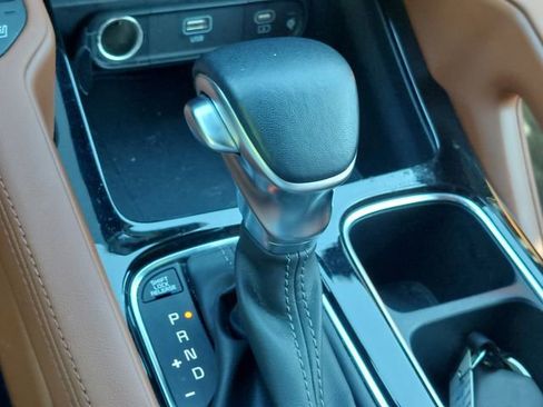 Used 2024 Kia Telluride EX X-Line AWD/4WD image 40
