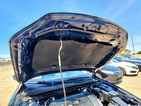 Used 2020 MAZDA MAZDA3 Sedan w/ Select Package FWD image 41