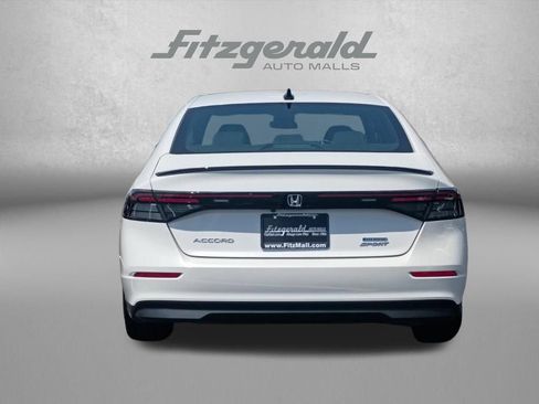 Used 2024 Honda Accord Sport image 7