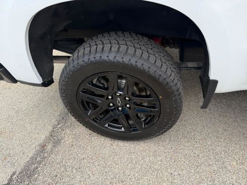Certified 2023 Chevrolet Silverado 1500 LT Trail Boss w/ Protection Package AWD/4WD image 11