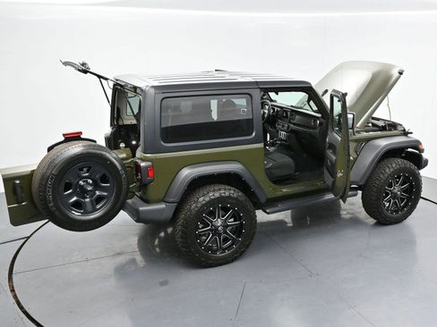 Used 2023 Jeep Wrangler Sport AWD/4WD image 39