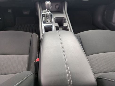 Used 2022 Nissan Sentra SV FWD image 19