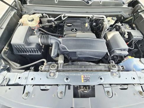 Used 2015 Chevrolet Colorado W/T w/ WT Convenience Package RWD image 15