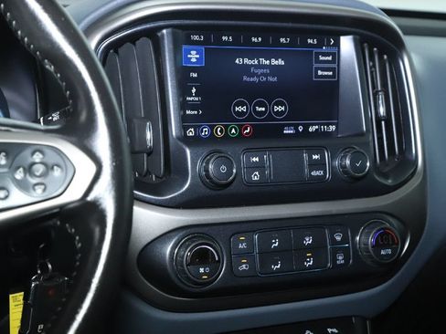 Used 2020 Chevrolet Colorado Z71 AWD/4WD image 24