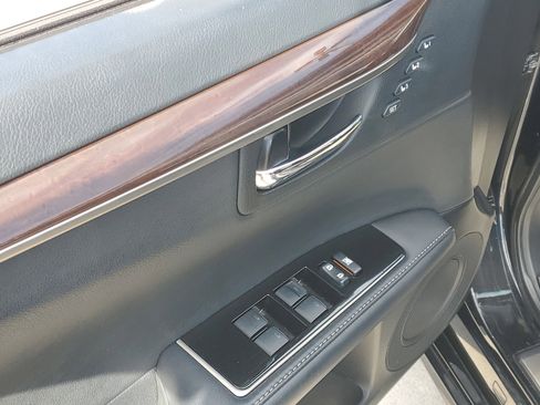 Used 2016 Lexus ES 350 w/ Premium Package w/Wood Trim FWD image 21