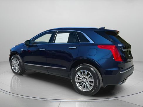Used 2017 Cadillac XT5 Luxury w/ Driver Awareness Package image 19