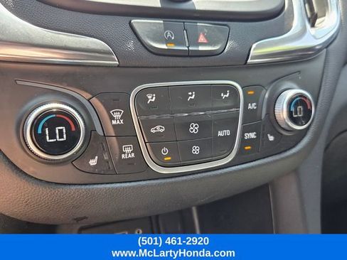 Used 2024 Chevrolet Equinox LT FWD image 20