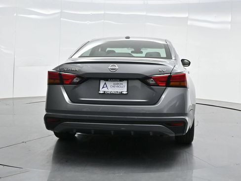 Used 2024 Nissan Altima 2.5 SV FWD image 38