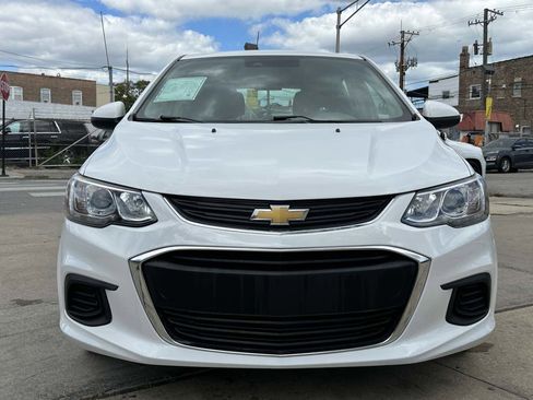 Used 2019 Chevrolet Sonic LT image 2