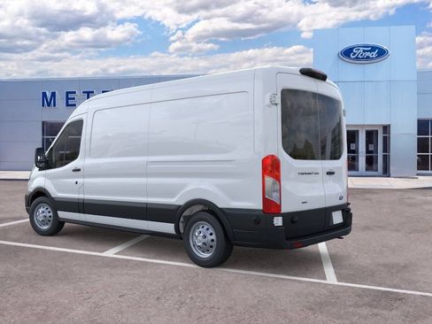 New 2026 Ford Transit 250 148 Medium Roof Extended AWD image 5
