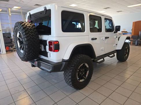 Used 2018 Jeep Wrangler Unlimited Rubicon AWD/4WD image 8