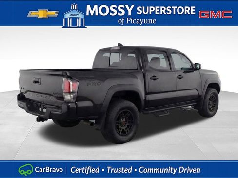 Used 2023 Toyota Tacoma TRD Pro AWD/4WD image 5