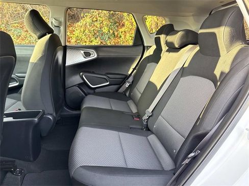 Used 2020 Kia Soul LX image 10