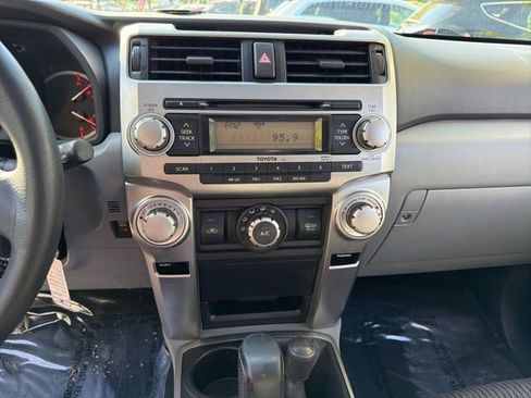 Used 2011 Toyota 4Runner SR5 AWD/4WD image 17
