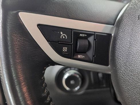 Used 2010 Chevrolet Camaro SS RWD image 10