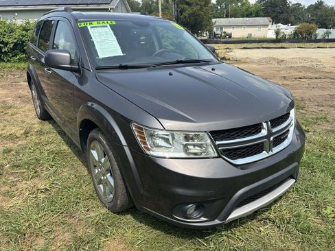 Used 2015 Dodge Journey Limited w/ Sun/Sound & Wheel Group AWD/4WD image 3