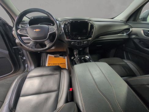 Used 2021 Chevrolet Traverse LT AWD/4WD image 10