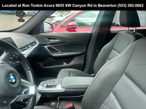 Used 2023 BMW X1 xDrive28i w/ Convenience Package AWD/4WD image 8