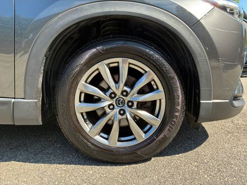 Used 2019 MAZDA CX-9 Touring w/ Touring Premium Package AWD/4WD image 25