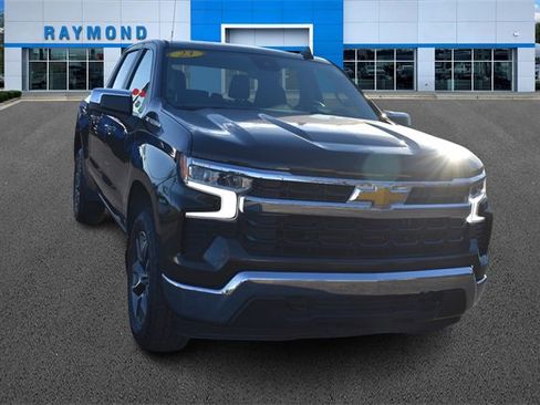 Certified 2023 Chevrolet Silverado 1500 LT image 9