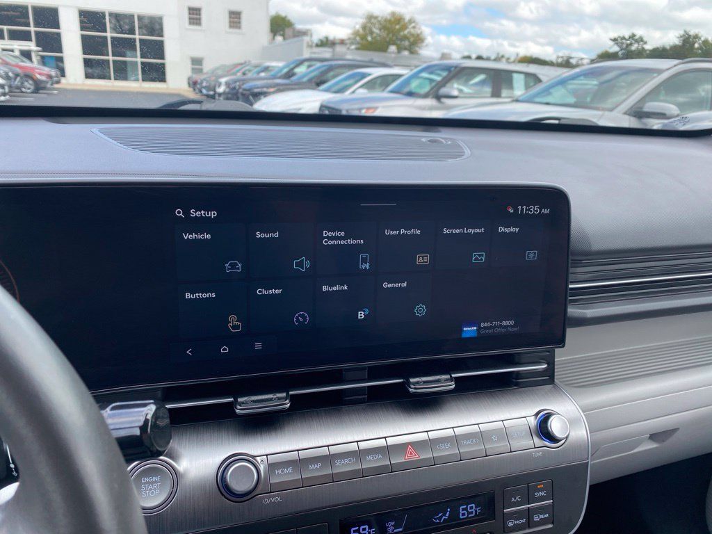 Certified 2024 Hyundai Kona SEL AWD/4WD image 16