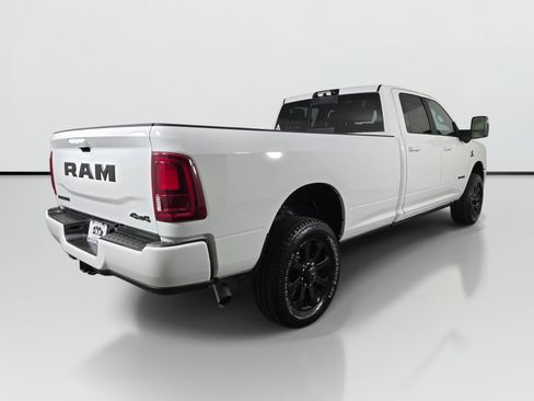 New 2026 RAM 2500 Laramie AWD/4WD image 4