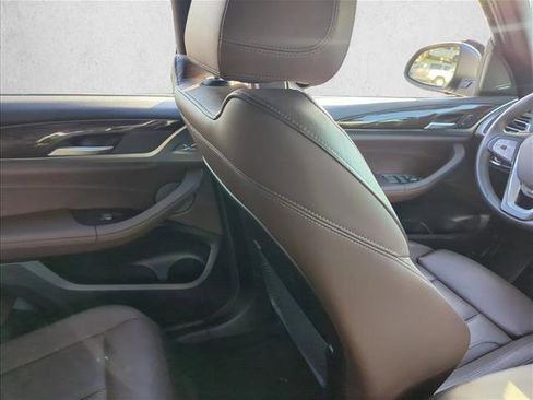 Used 2024 BMW X3 xDrive30i w/ Premium Package image 18