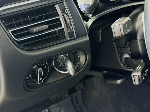 Certified 2022 Porsche Macan GTS image 14