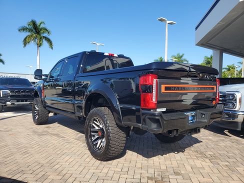 New 2025 Ford F250 Lariat w/ Lariat Ultimate Package image 4