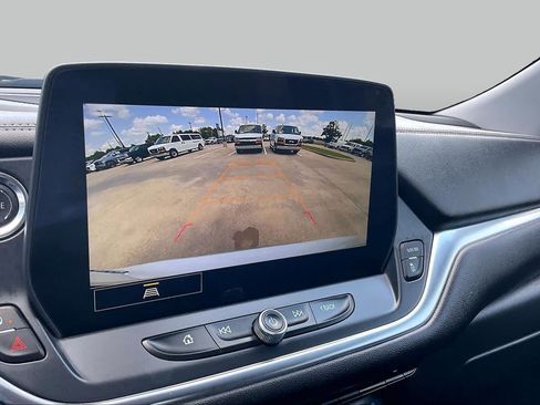 Certified 2025 Chevrolet Blazer LT FWD image 28