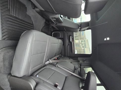 Used 2025 Chevrolet Silverado 2500 LT w/ Trail Boss Package image 11