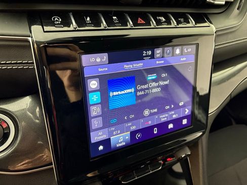 Used 2022 Jeep Grand Cherokee L Laredo w/ Luxury Tech Group I image 26