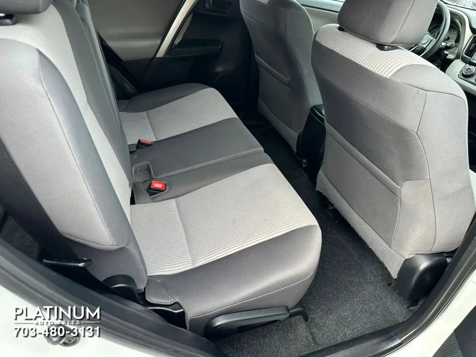 Used 2015 Toyota RAV4 LE AWD/4WD image 13