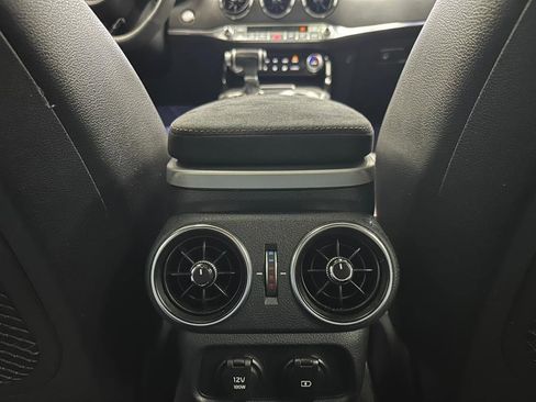 Used 2019 Kia Stinger GTS image 48