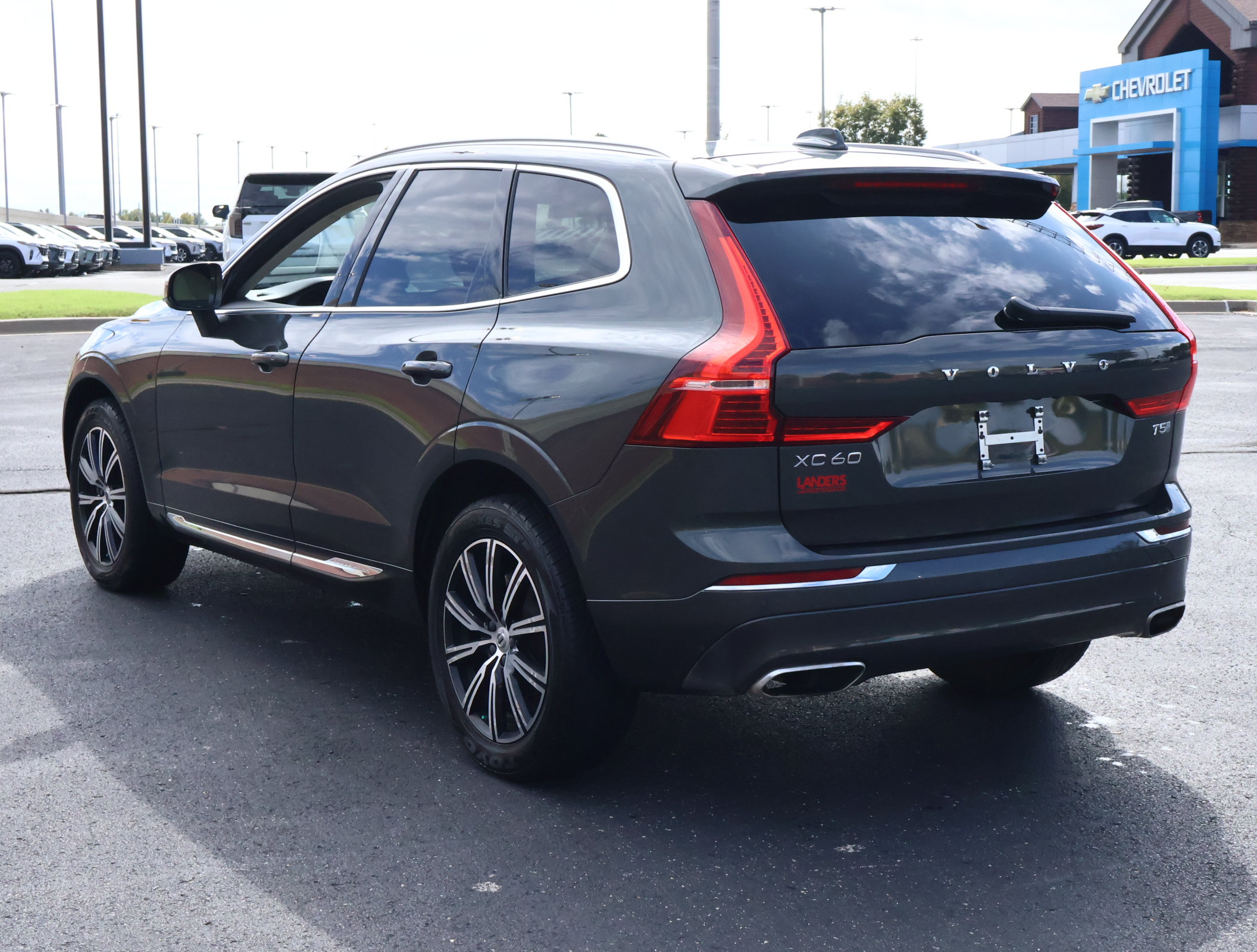 Used 2020 Volvo XC60 T5 Inscription FWD image 7
