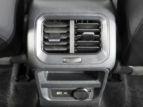 Used 2022 Volkswagen Tiguan SE R-Line FWD image 24