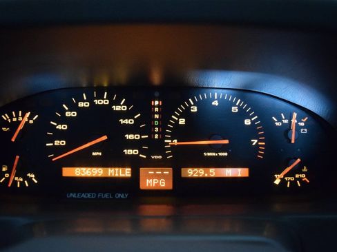 Used 1993 Porsche 928 GTS RWD image 30
