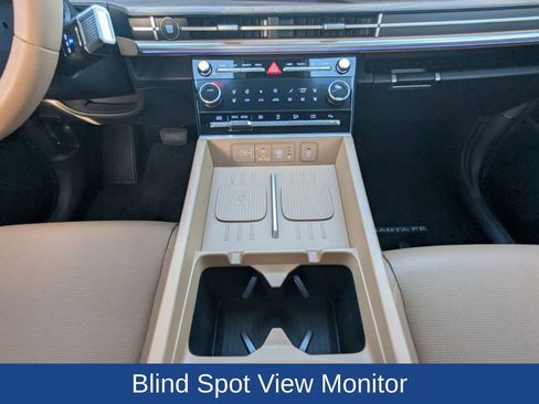 Used 2025 Hyundai Santa Fe Limited image 25