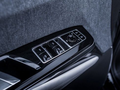 Used 2026 Cadillac Escalade Platinum Sport w/ LPO, Floor Liner Package image 16