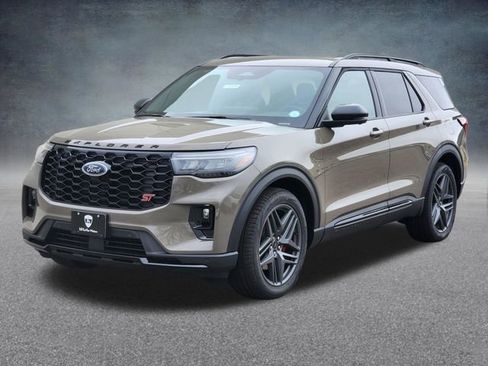 New 2026 Ford Explorer ST image 3