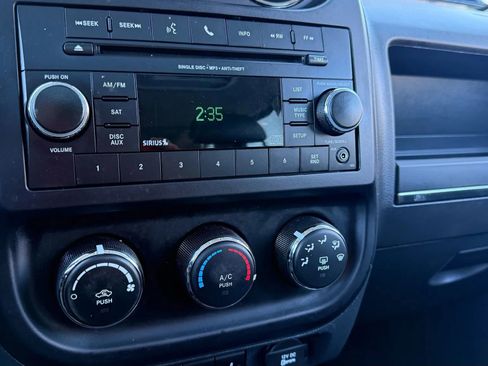 Used 2016 Jeep Patriot High Altitude image 20