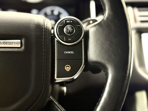 Used 2017 Land Rover Range Rover Supercharged image 18