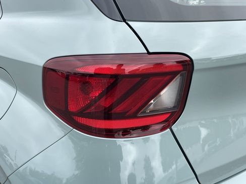 New 2026 Hyundai Venue SEL FWD image 18