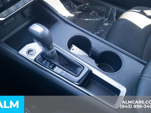 Used 2025 Nissan Altima 2.5 SV image 27